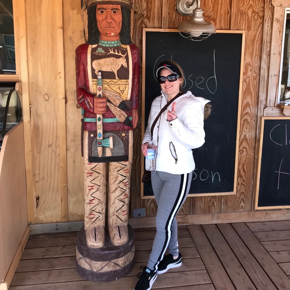 Meet your Posher, Aimara